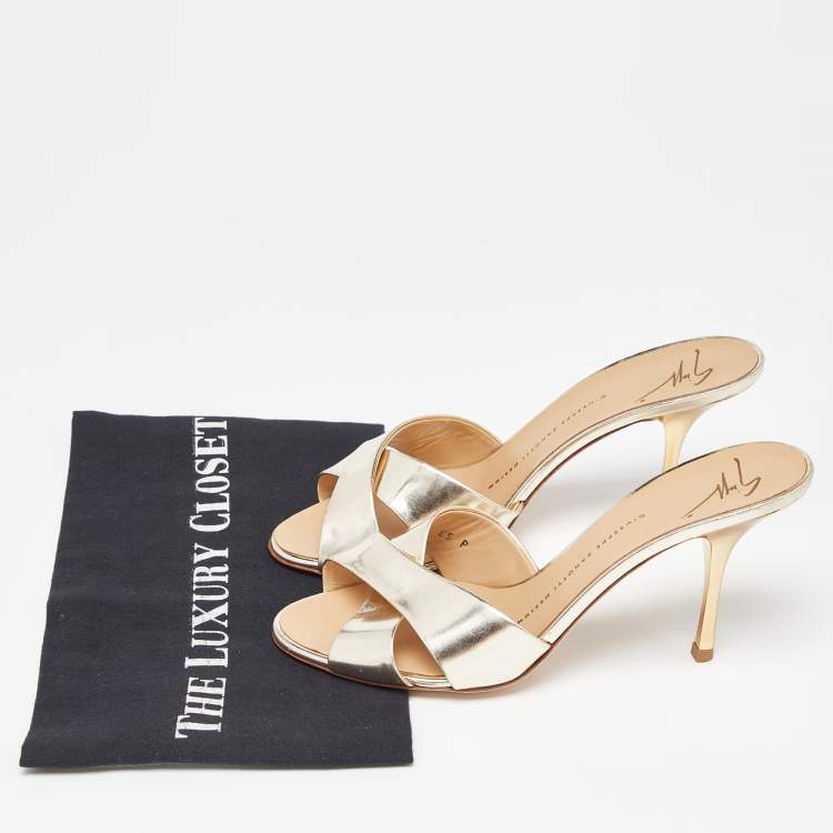 Pre Owned Giuseppe Zanotti Gold Laminated Leather Slide Sandals Size 38
