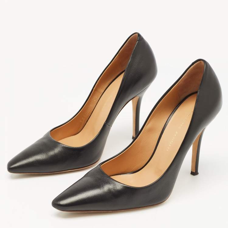 Pre Owned Giuseppe Zanotti Black Leather Pointed Toe Pumps Size 36