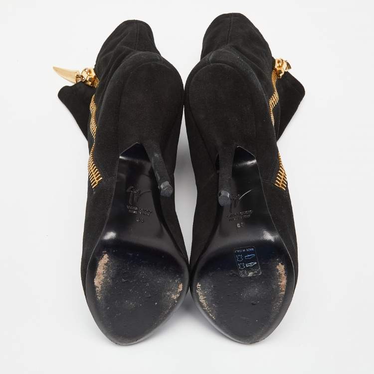 Pre Owned Giuseppe Zanotti Black Suede Ankle Booties Size 38