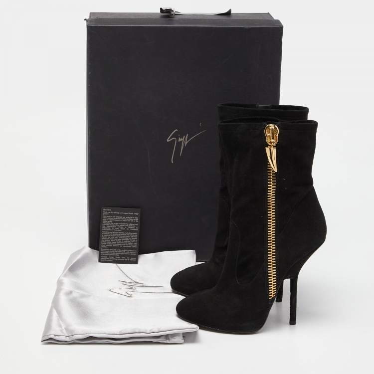 Pre Owned Giuseppe Zanotti Black Suede Ankle Booties Size 38