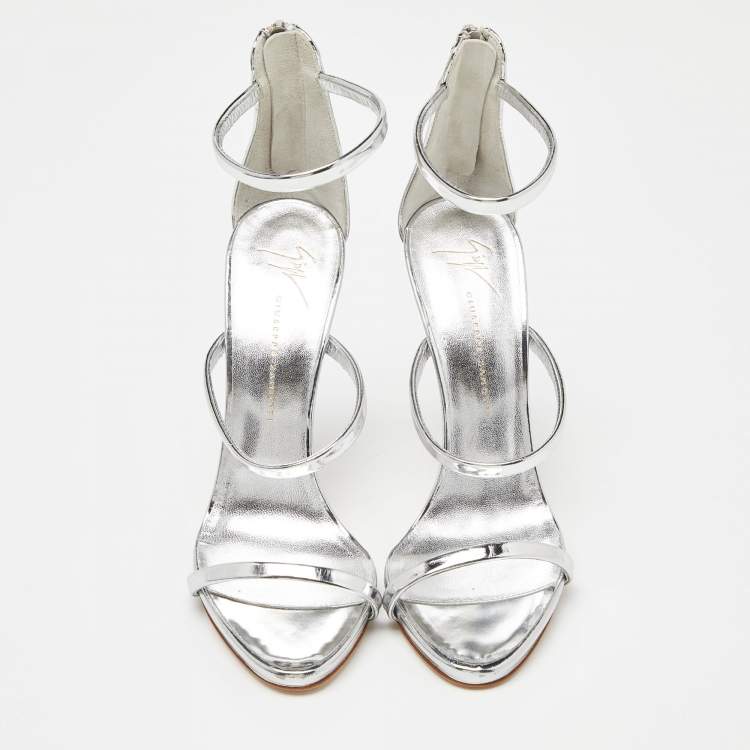 Pre Owned Giuseppe Zanotti Silver Patent Leather Harmony Sandals Size 37