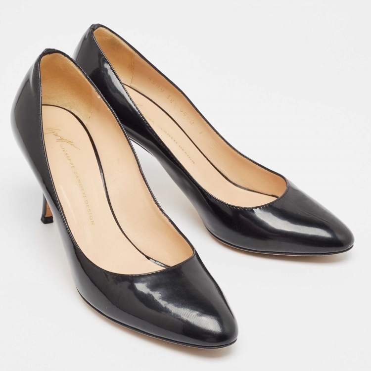 Pre Owned Giuseppe Zanotti Black Patent Round Toe Pumps Size 38.5