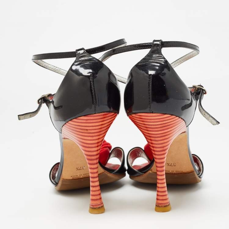 Pre Owned Giuseppe Zanotti Black/Red Patent Leather and Satin Rose Applique Sandals Size 37.5