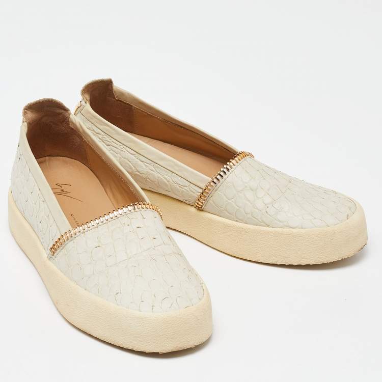 Pre Owned Giuseppe Zanotti Cream Croc Embossed Leather Slip-On Sneakers Size 40