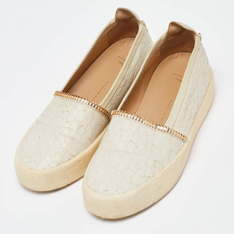Pre Owned Giuseppe Zanotti Cream Croc Embossed Leather Slip-On Sneakers Size 40