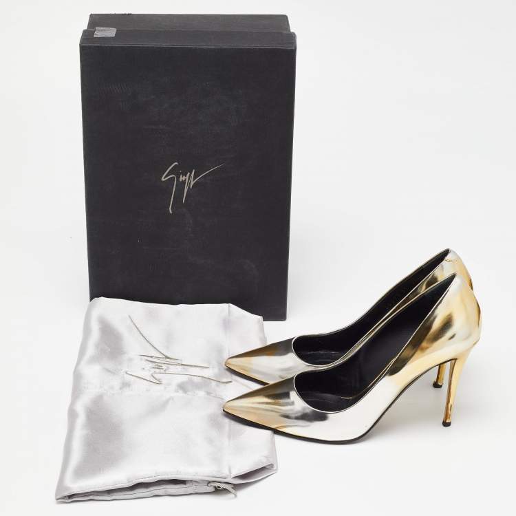 Pre Owned Giuseppe Zanotti Gold/Silver Leather Pointed Toe Pumps Size 35