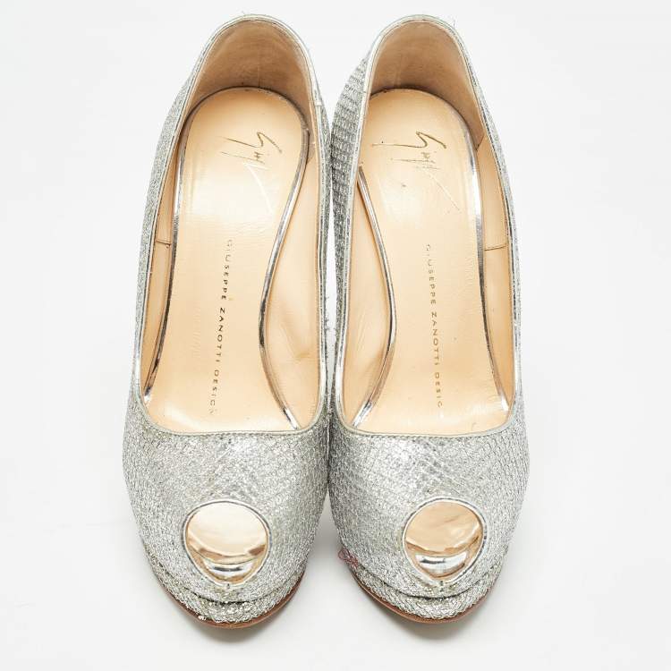 Pre Owned Giuseppe Zanotti Silver Glitter Fabric Sharon Pumps Size 36
