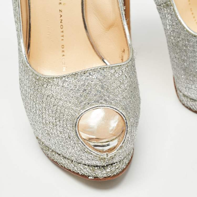 Pre Owned Giuseppe Zanotti Silver Glitter Fabric Sharon Pumps Size 36