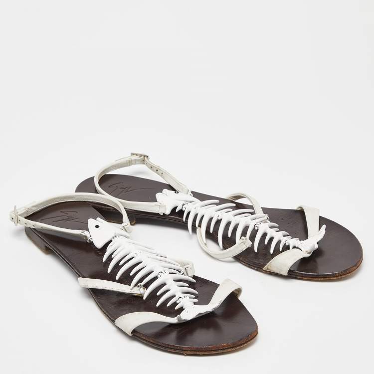 Pre Owned Giuseppe Zanotti White Leather Fishbone Ankle Strap Flat Sandals Size 38