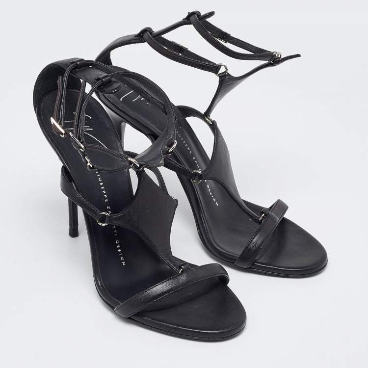 Pre Owned Giuseppe Zanotti Black Leather T-Strap Sandals Size 37