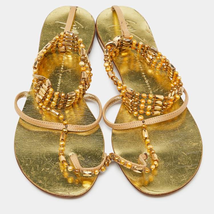 Pre Owned Giuseppe Zanotti Beige/Gold Leather Crystal Embellished Chain Thong Flat Sandals Size 38.5