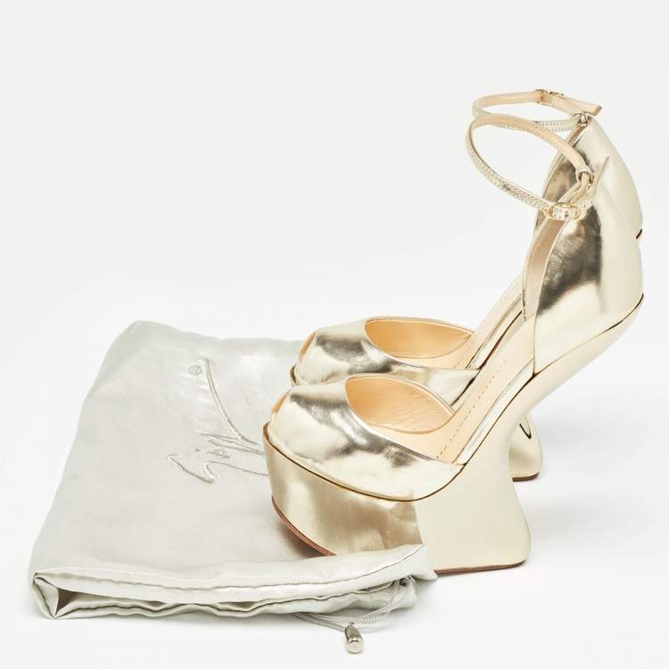 Pre Owned Giuseppe Zanotti Gold Leather Platform Ankle Strap Sandals Size 36