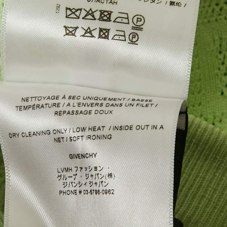 مملوكة مسبقًا Givenchy Green Stretch Mesh Logo Biker Shorts M