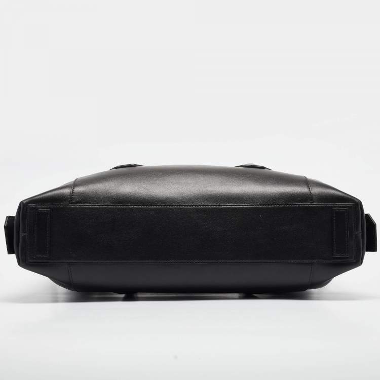 Pre Owned Givenchy Black Leather Medium Antigona Lock Soft Tote