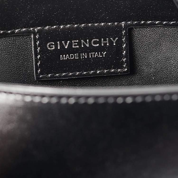 Pre Owned Givenchy Black Glossy Leather Cut Out Chain Bag