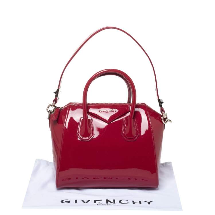 مملوكة مسبقًا Givenchy Magenta Patent Leather Small Antigona Satchel