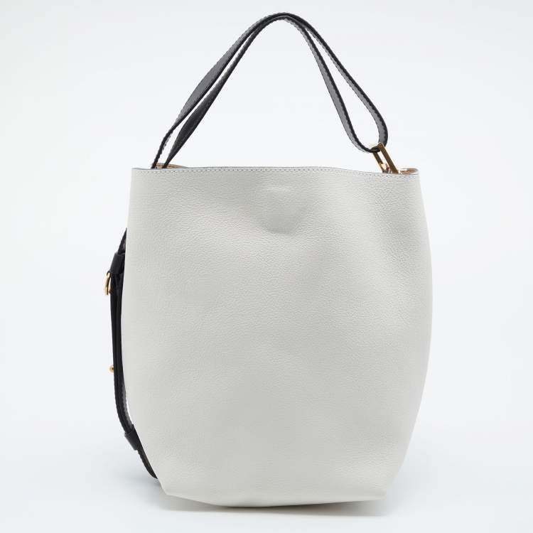 Pre Owned Givenchy Black/White Leather GV Bucket Bag