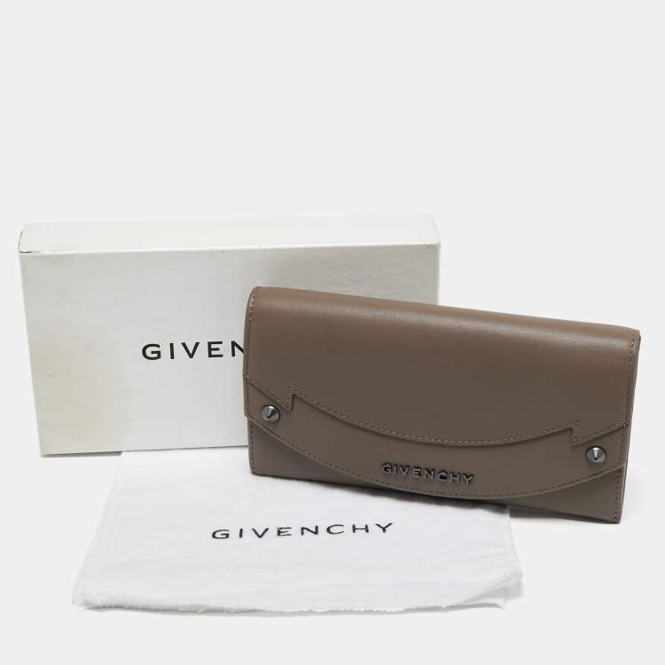 Pre Owned Givenchy Brown Leather Flap Continental Wallet
