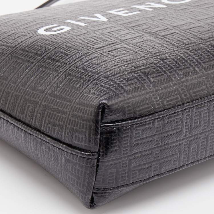 Pre Owned Givenchy Black Monogram Coated Canvas Logo Detail 4G Pouch