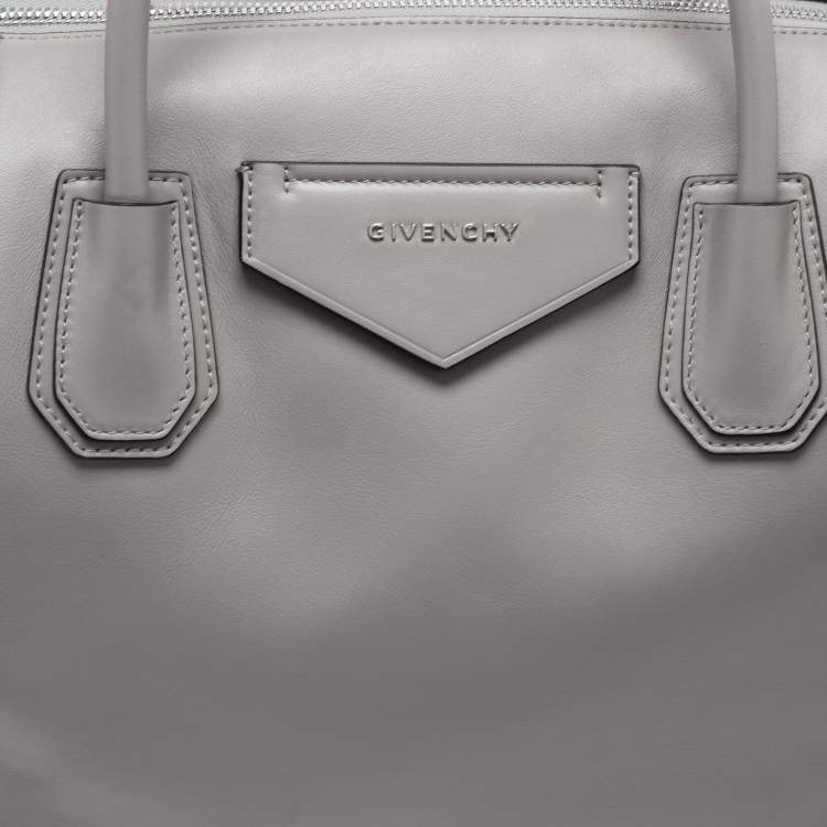 Pre Owned Givenchy Grey Leather Medium Soft Antigona Tote