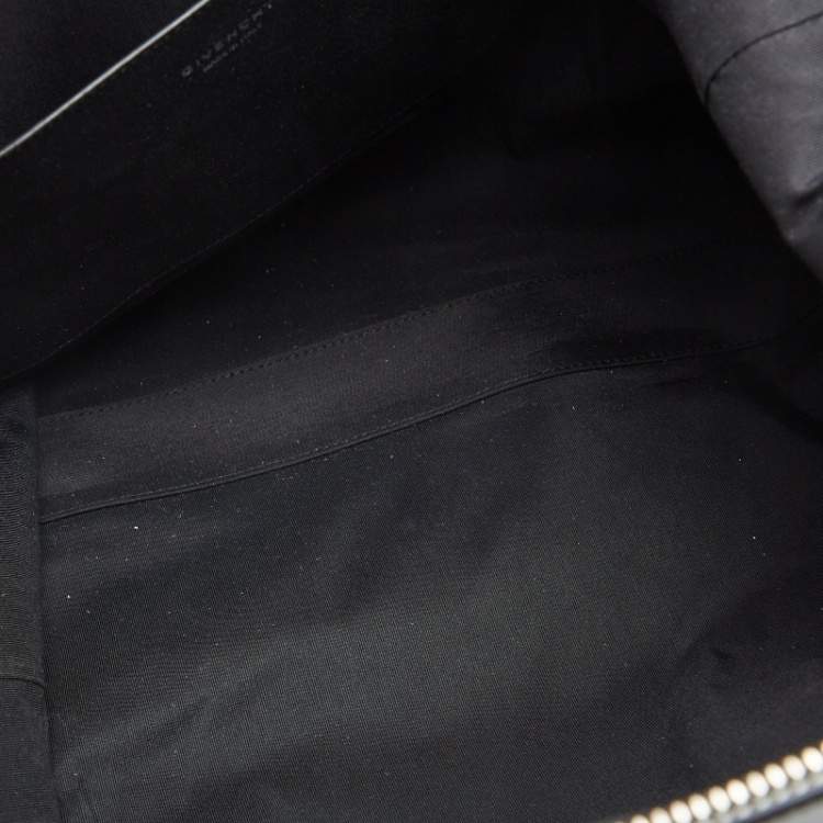 Pre Owned Givenchy Black Leather Large Antigona Soft Tote
