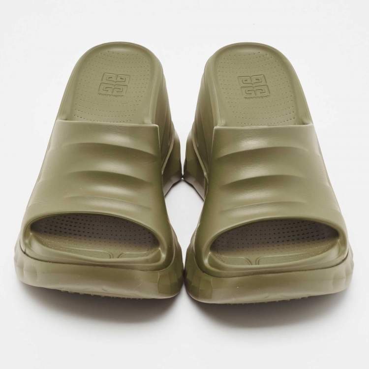 Pre Owned Givenchy Green Rubber Marshmellow Sandals Size 36