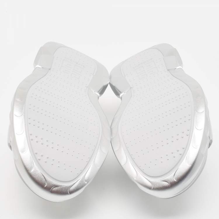 Pre Owned Givenchy Silver Rubber Marshmallow Sandals Size 36