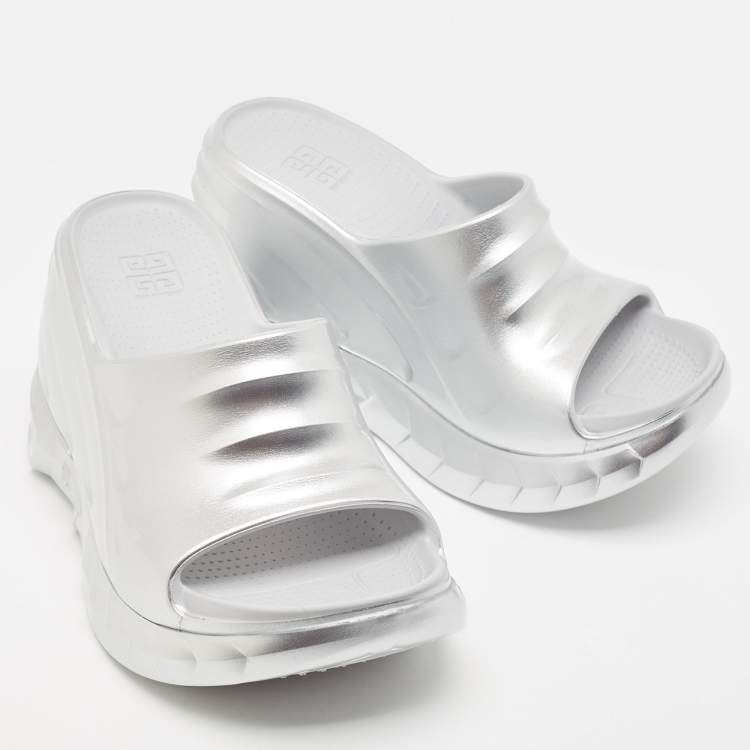 Pre Owned Givenchy Silver Rubber Marshmallow Sandals Size 36