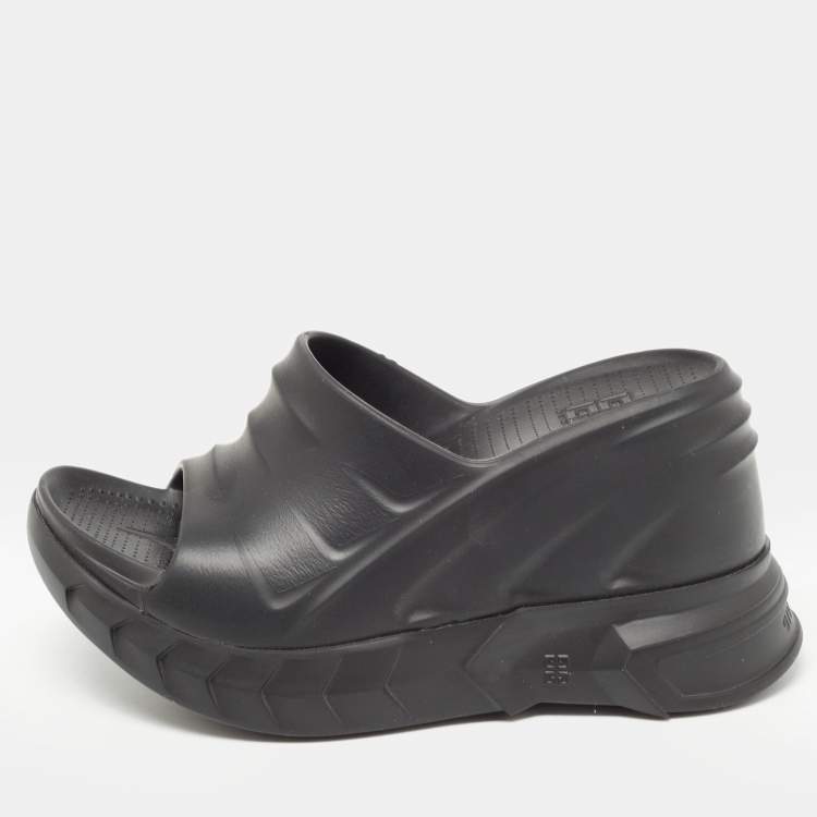 Pre Owned Givenchy Black Rubber Marshmellow Sandals Size 36