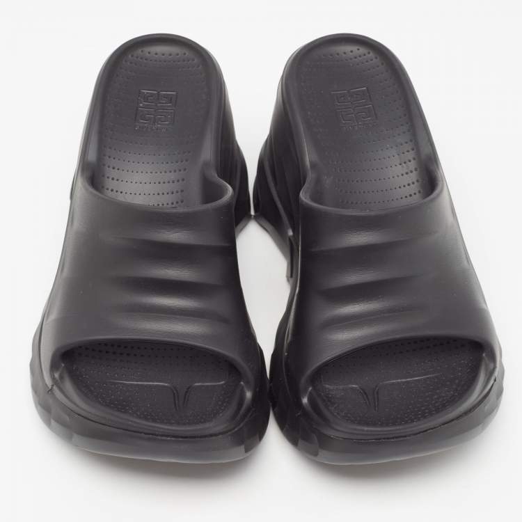 Pre Owned Givenchy Black Rubber Marshmellow Sandals Size 36