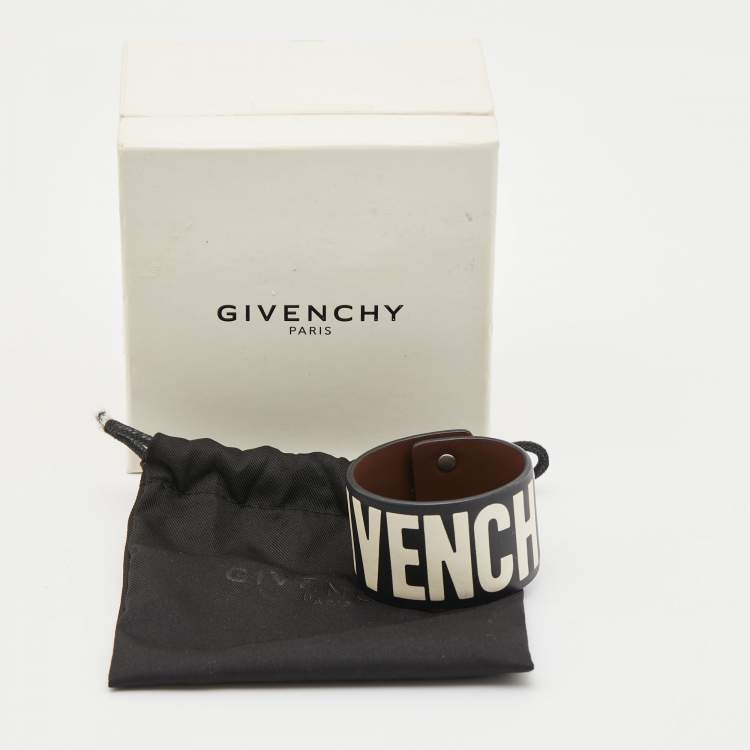 Pre Owned Givenchy Black Leather Logo Print Bracelet S