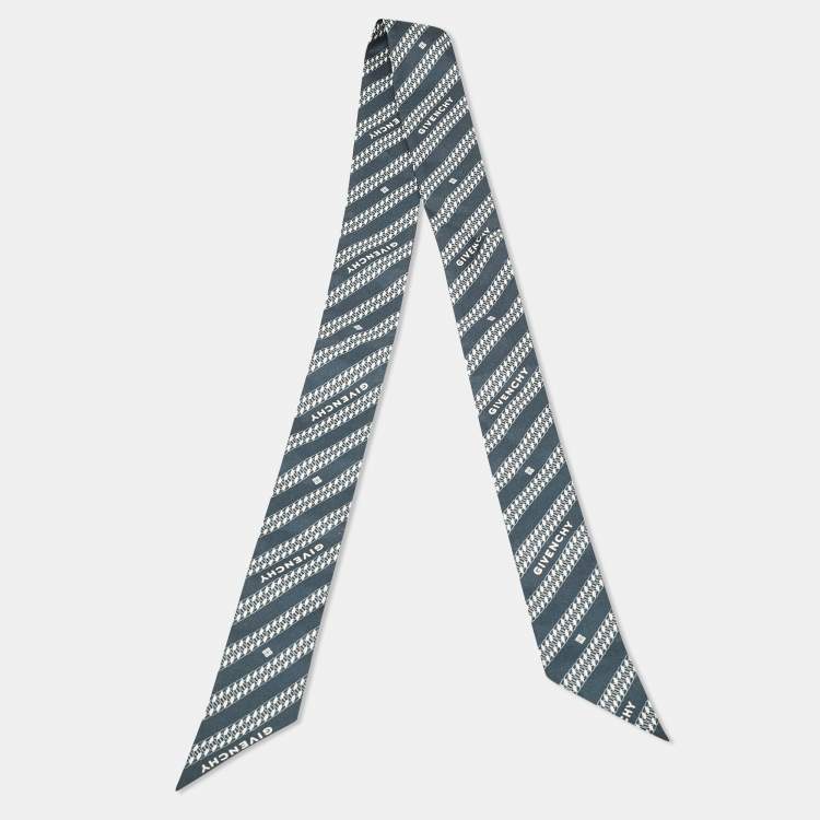 Pre Owned Givenchy Navy Blue Logo Chain Print Silk Bandeau Scarf