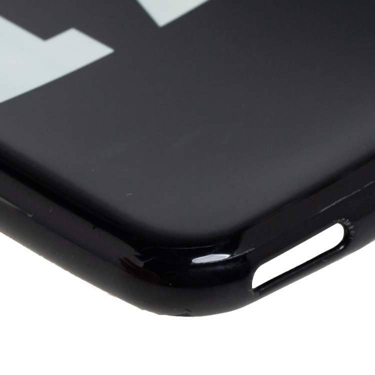 Pre Owned Givenchy Black Plastic Pervert 17 Print iPhone 6 Case