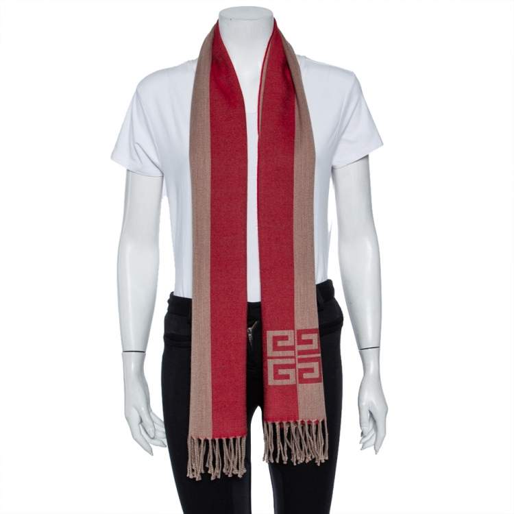 Block logo discount scarf givenchy