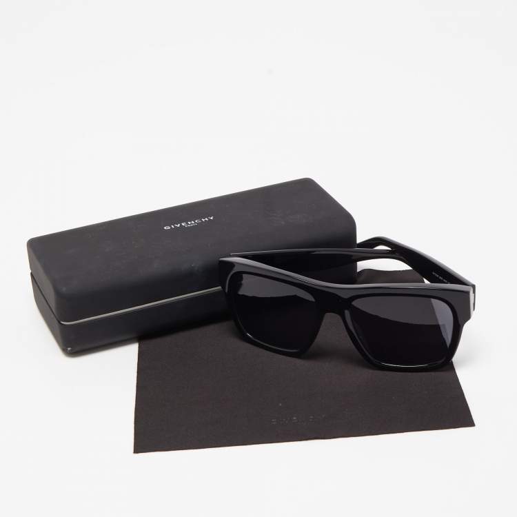 Pre Owned Givenchy Black GV 7210/S Wayfarer Sunglasses