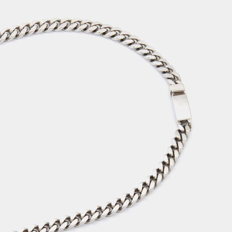 Pre Owned Givenchy Silver Tone Shark Tooth Pendant Chain Necklace