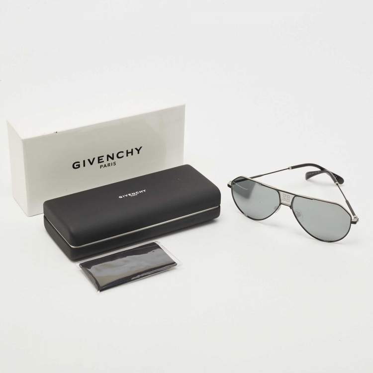 Pre Owned Givenchy Black GV 7173/S Mirrored Aviator Sunglasses