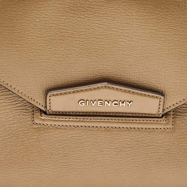 Pre Owned Givenchy Gold Leather Medium Antigona Envelope Clutch