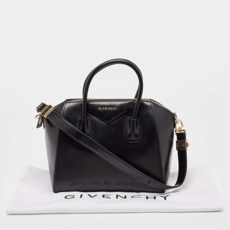 Pre Owned Givenchy Black Leather Small Antigona Satchel