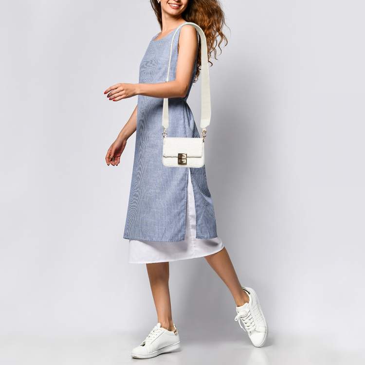 Pre Owned Givenchy White Tweed Fabric and Leather 4G Crossbody Bag