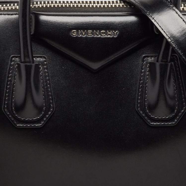 Pre Owned Givenchy Black Glossy Leather Small Antigona Satchel