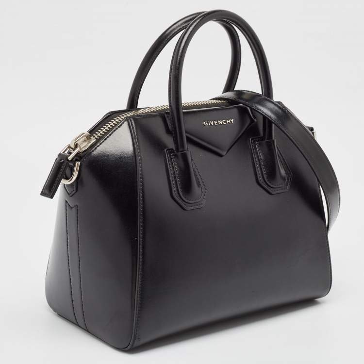 Pre Owned Givenchy Black Glossy Leather Small Antigona Satchel