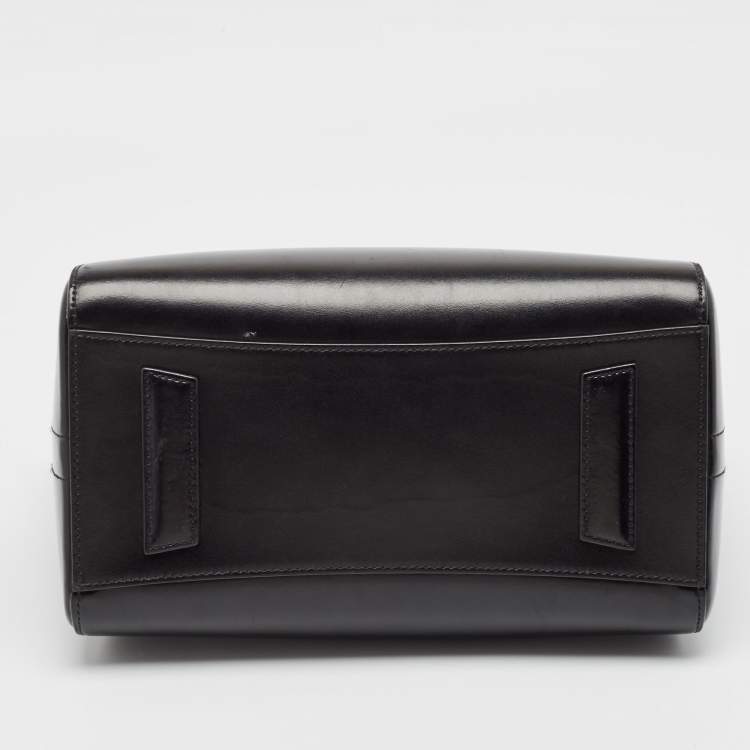 Pre Owned Givenchy Black Glossy Leather Small Antigona Satchel