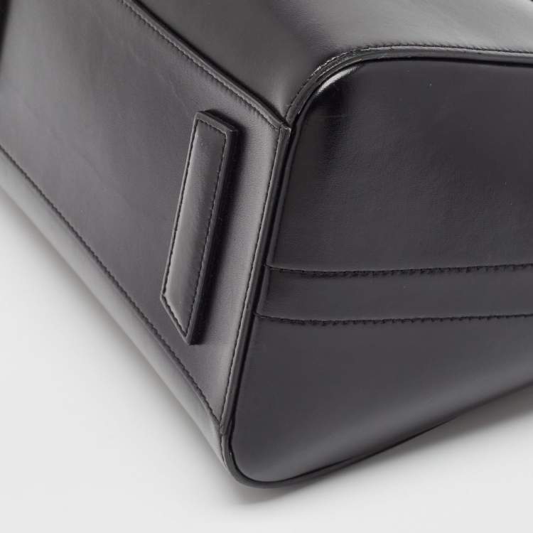 Pre Owned Givenchy Black Glossy Leather Small Antigona Satchel
