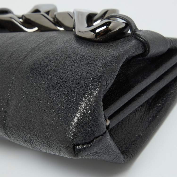 Pre Owned Givenchy Black Leather Chain-Link Accent Clutch