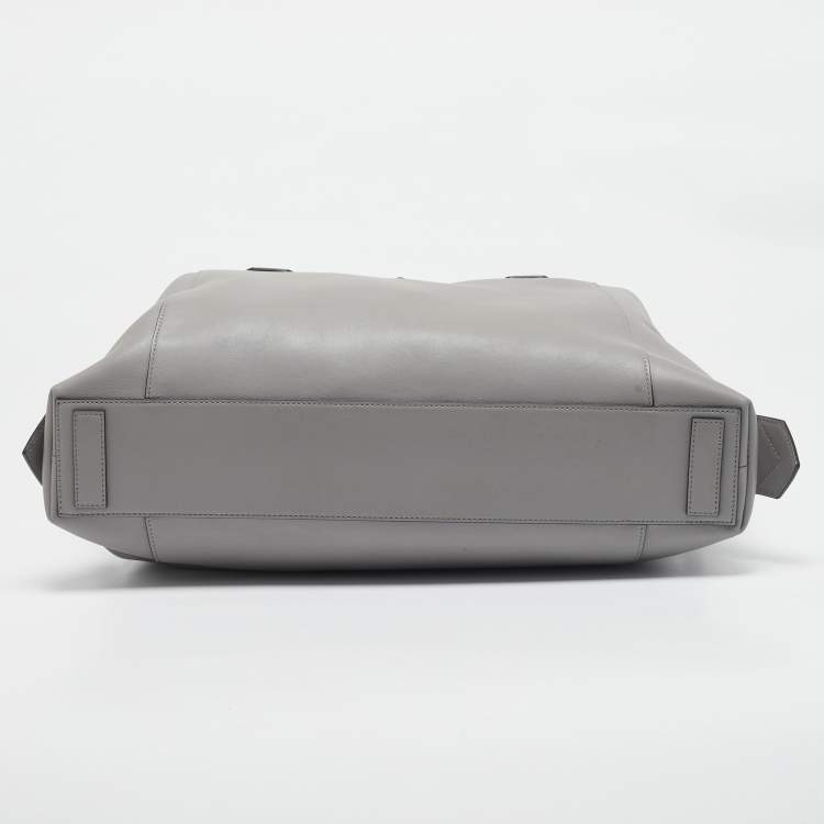 Pre Owned Givenchy Grey Leather Medium Antigona Soft Satchel