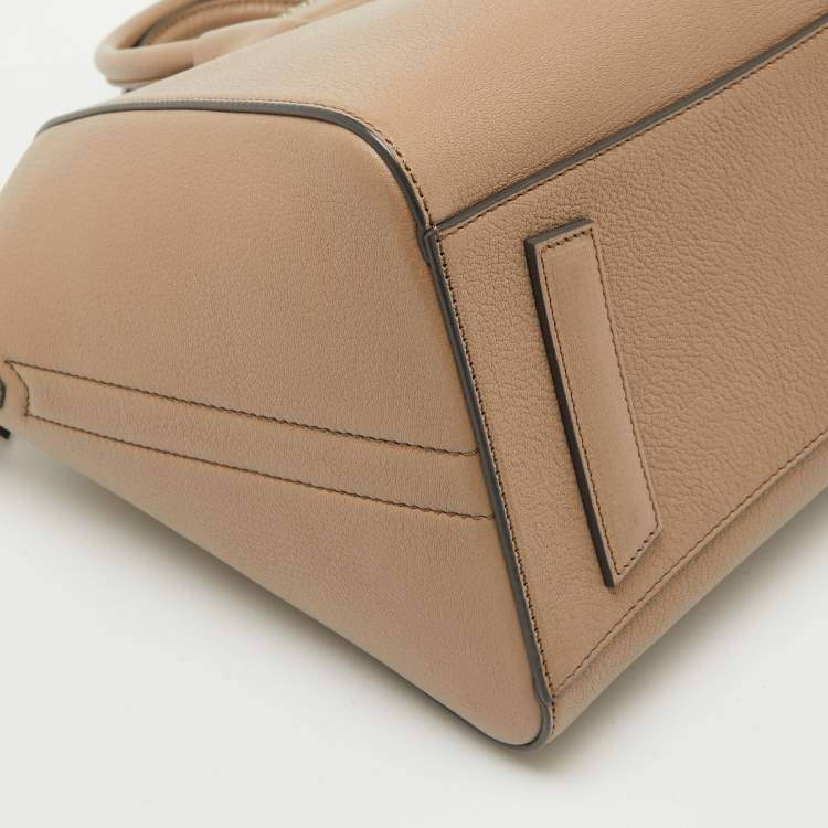 Pre Owned Givenchy Beige Leather Medium Antigona Satchel