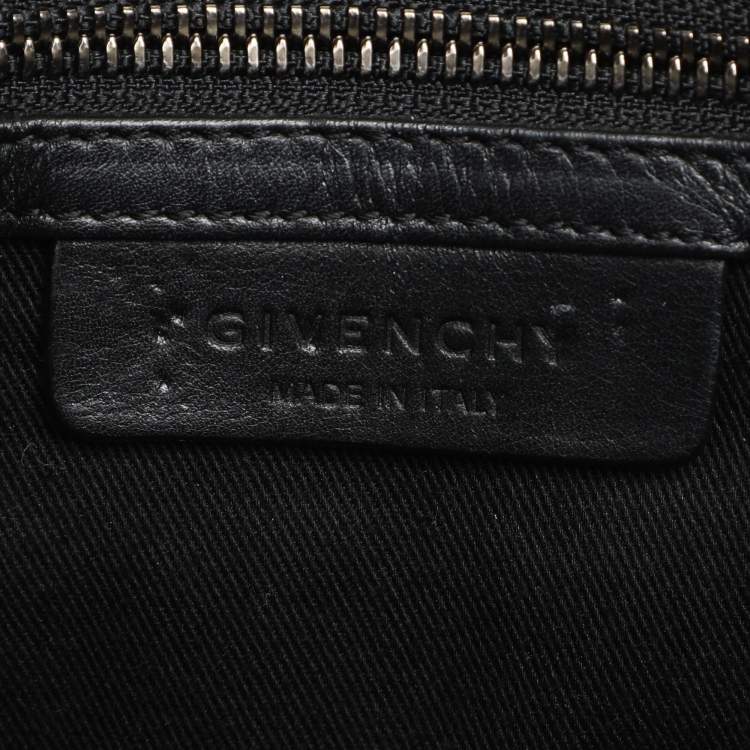 Pre Owned Givenchy Blue Leather 3D Stud Antigona Satchel