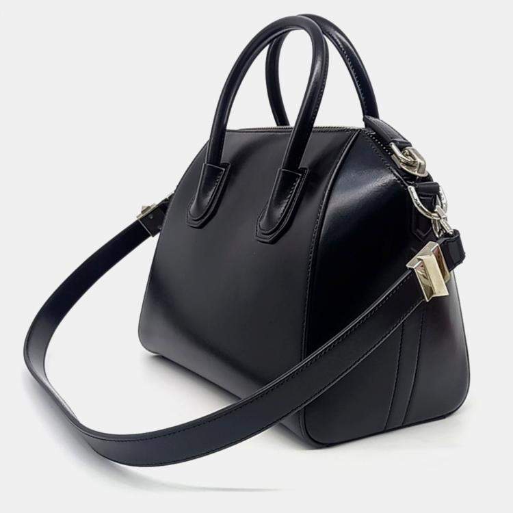 Pre Owned Givenchy Black Leather Antigona Small bag
