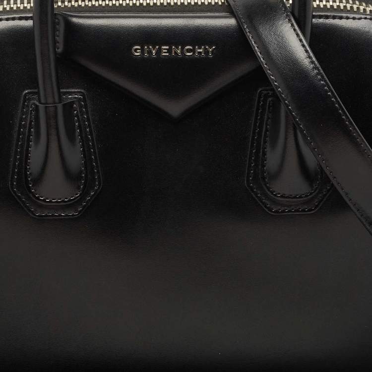 Pre Owned Givenchy Black Glossy Leather Small Antigona Satchel